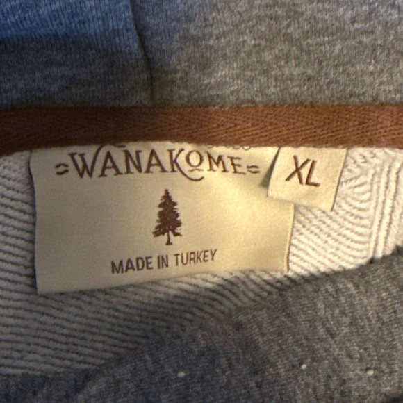 Wanakome Xander cowl neck color block hoodie - Picture 11 of 12